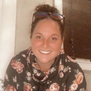 Meet your Posher, Janelle